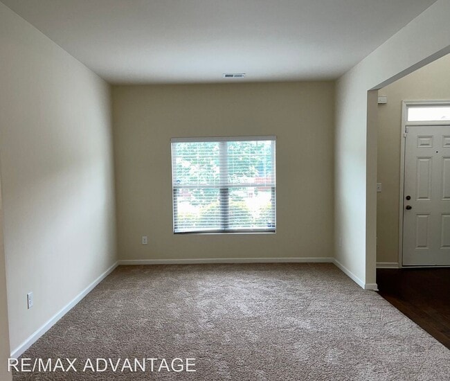 Building Photo - 4 br, 2.5 bath House - 2700 Feldspar Way