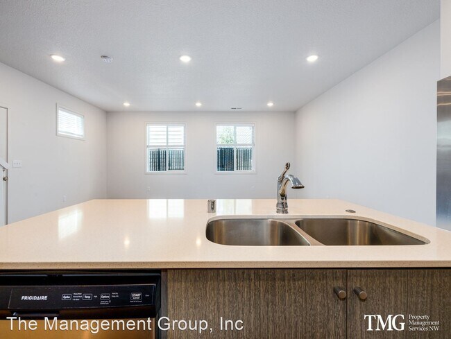 Foto del edificio - 3 br, 2.5 bath House - 3303 E 36th Court