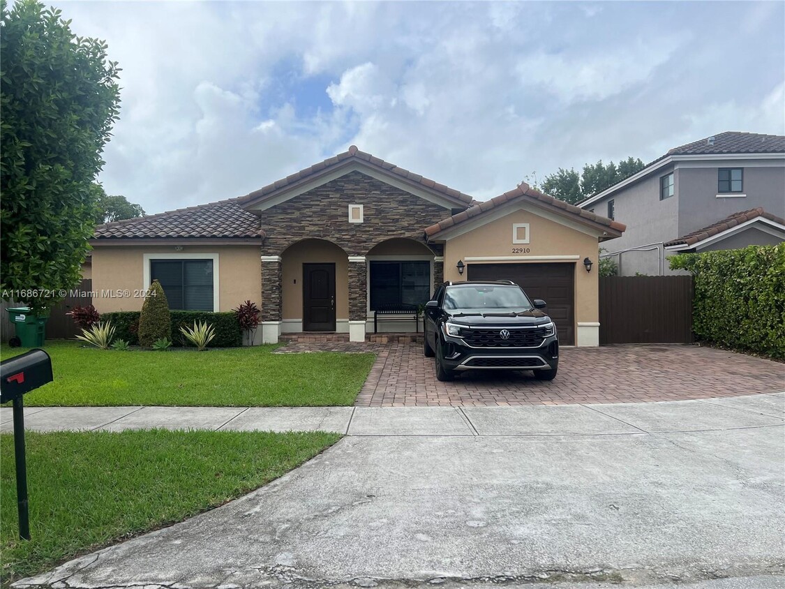 Foto principal - 22910 SW 117th Pl