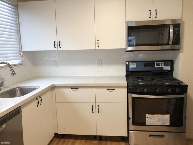 Building Photo - 1 br, 1 bath 4plex - 1219 Ashby Ave