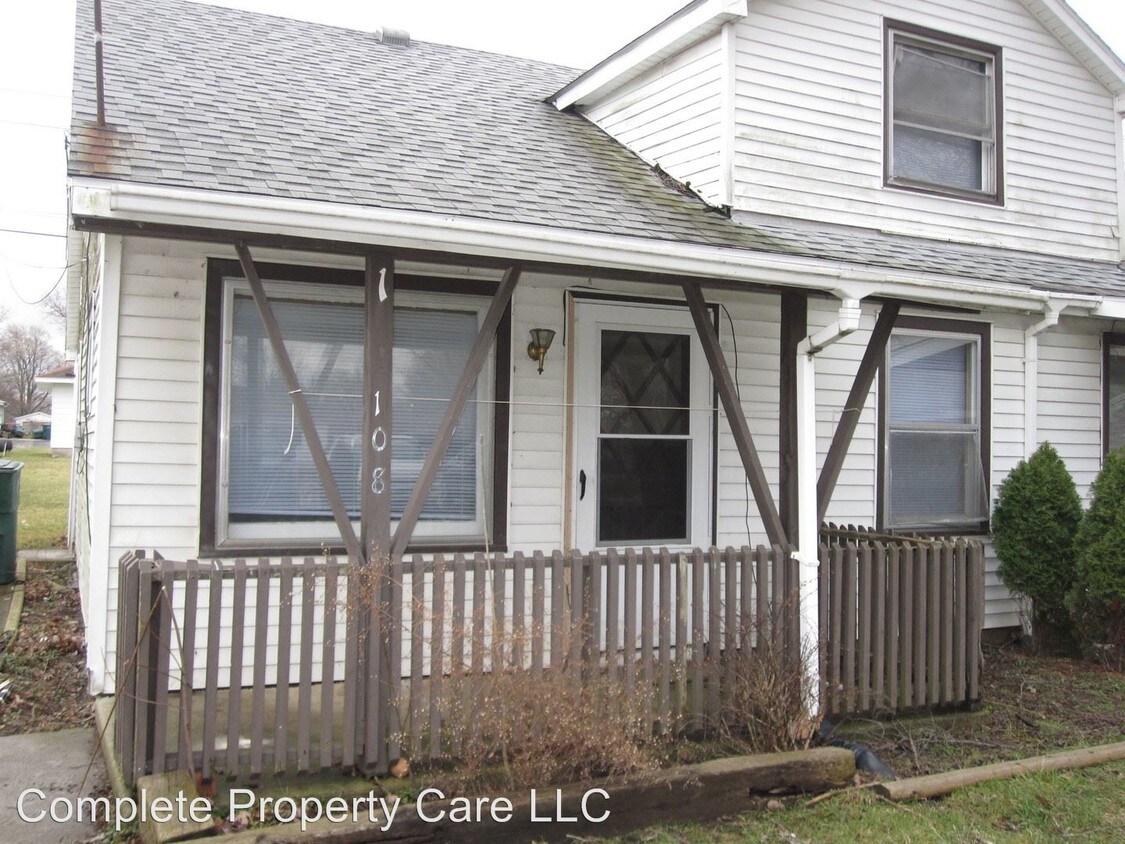 108 N Claypool Rd, Muncie, IN 47303 Apartment for Rent in Muncie, IN