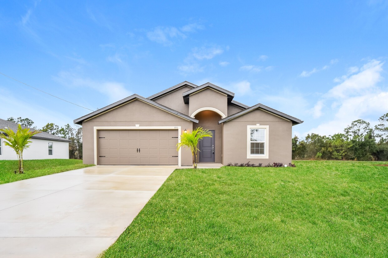 Foto principal - 850 Youngreen Dr