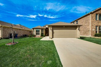 Building Photo - 1203 Freestone Dr