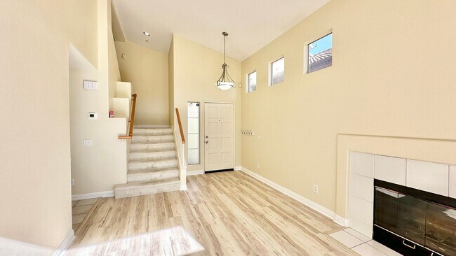 Foto del edificio - 5751 Galloway Pl