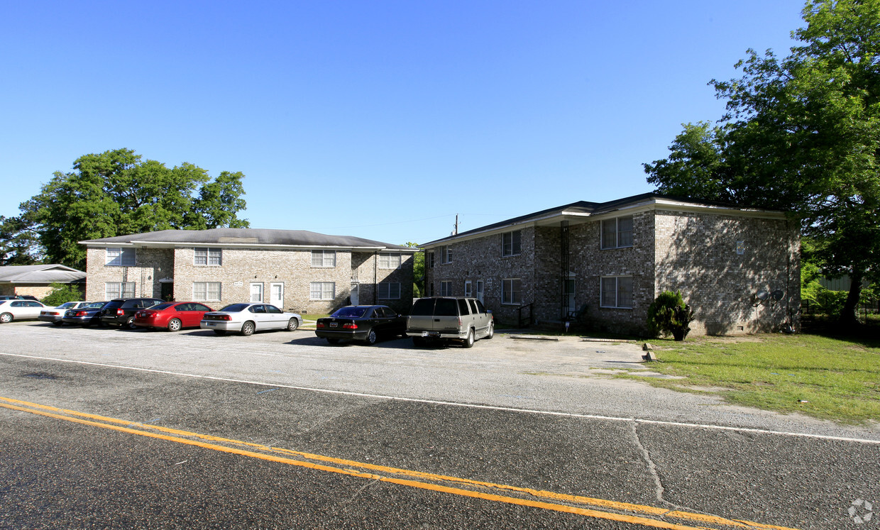 Primary Photo - Terrace Apartments