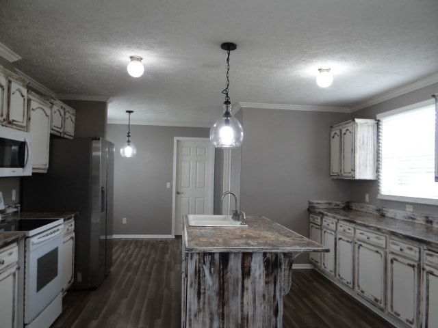 Foto del edificio - 31675 N Corbin Rd
