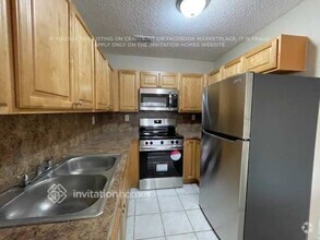 Building Photo - 4845 SW 144th Ct