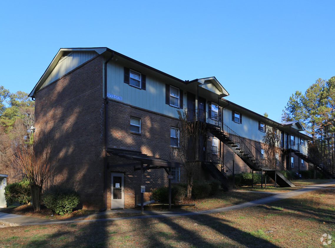 Primary Photo - White Oak Quadraplexes