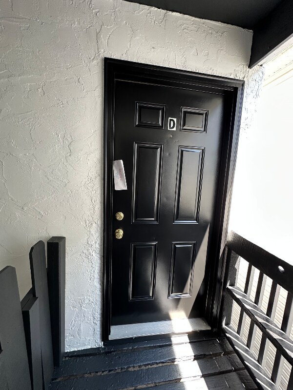 Foto del edificio - 1392 Summit St