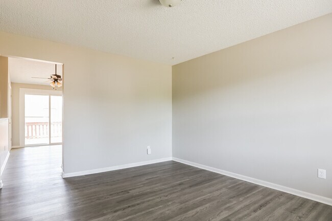 Foto del edificio - 8917 NE 74th St