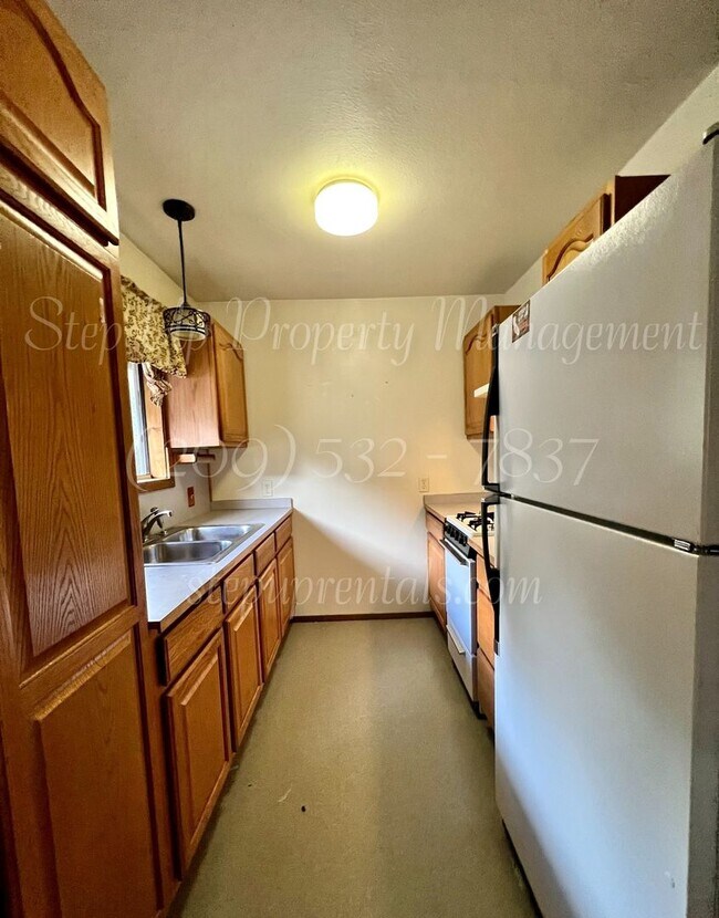Foto del edificio - The Villa – Quiet 1 Bedroom Apartment with Mountain Views