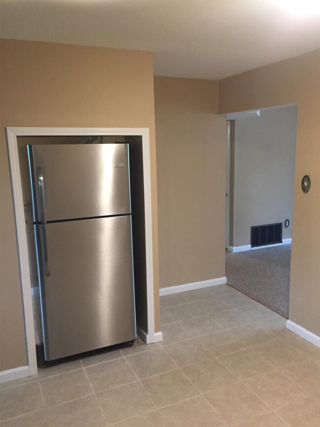 810 Jacobs Ln, O'Fallon, MO 63366 House Rental in O'Fallon, MO