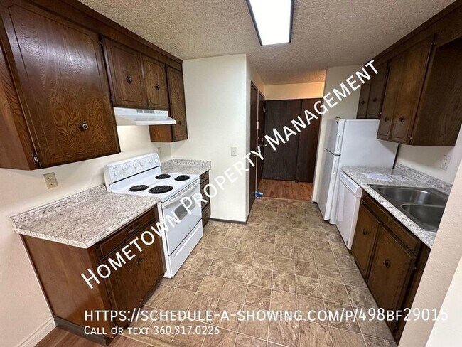 Foto del edificio - Beautiful 2 Bedroom, 1 Bath Apartment on P...