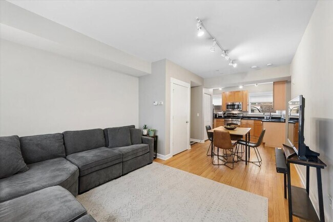 Foto del edificio - 2541 Prairie Ave