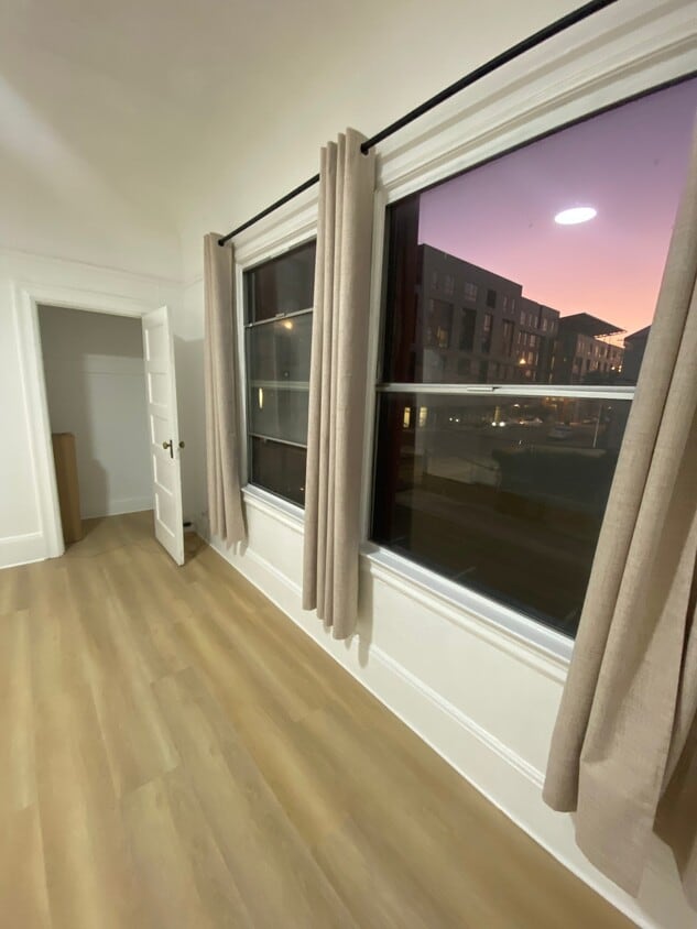 Photo - 2055 Berkeley Way (Berkeley, CA)