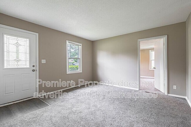 Building Photo - 7815 E 51st St