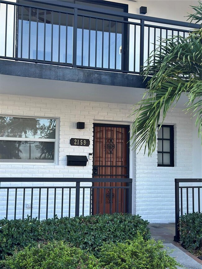 Foto del edificio - 2159 NE 122nd St