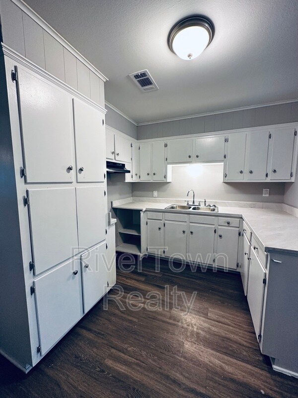 Foto del edificio - 3615 Allandale Ln