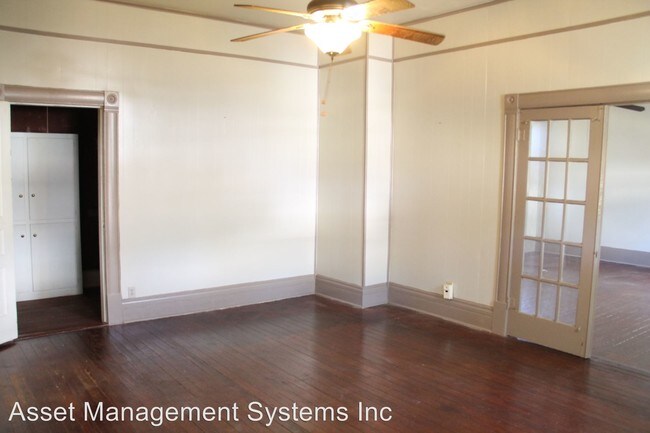 Building Photo - 1 br, 1 bath Apartment - 1710A Bolivar