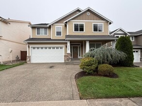 Building Photo - 7704 McKinley Loop NE