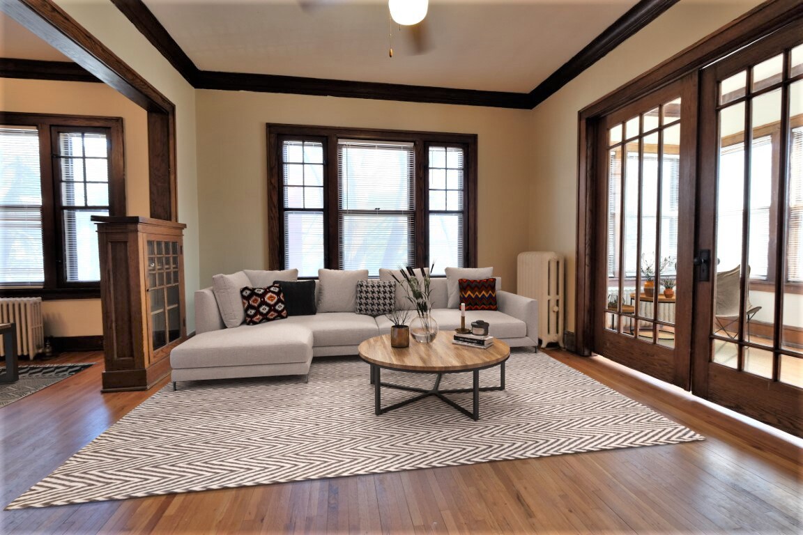 Lagoon Apartments Minneapolis Mn Apartments Com