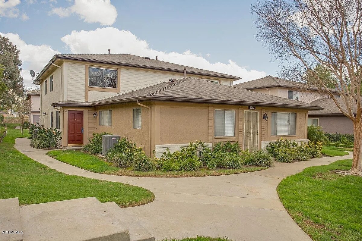 Foto principal - 5977 Nelda St