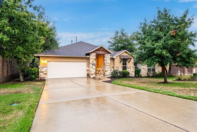 Building Photo - 1228 Falling Hills Dr