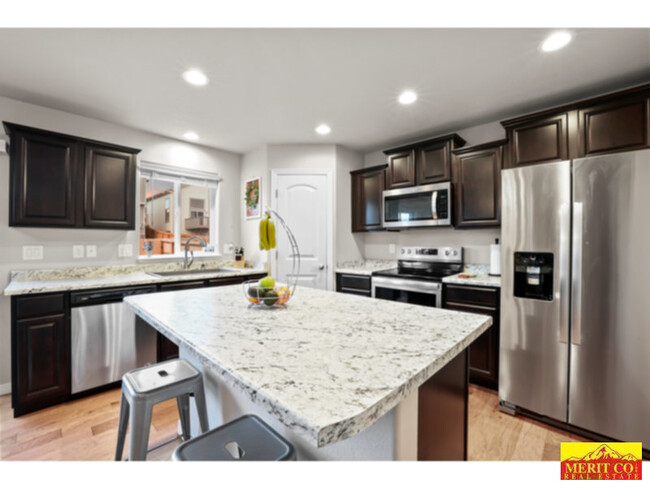 Building Photo - 10772 Yuba Dr
