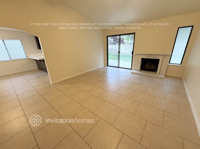 Building Photo - 25906 Adolfo Ct