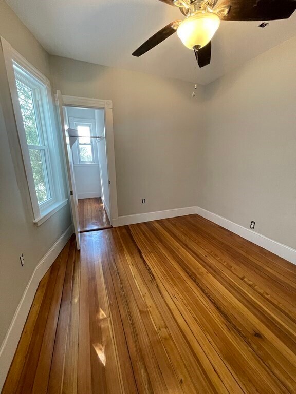 Building Photo - 206 Norwell St