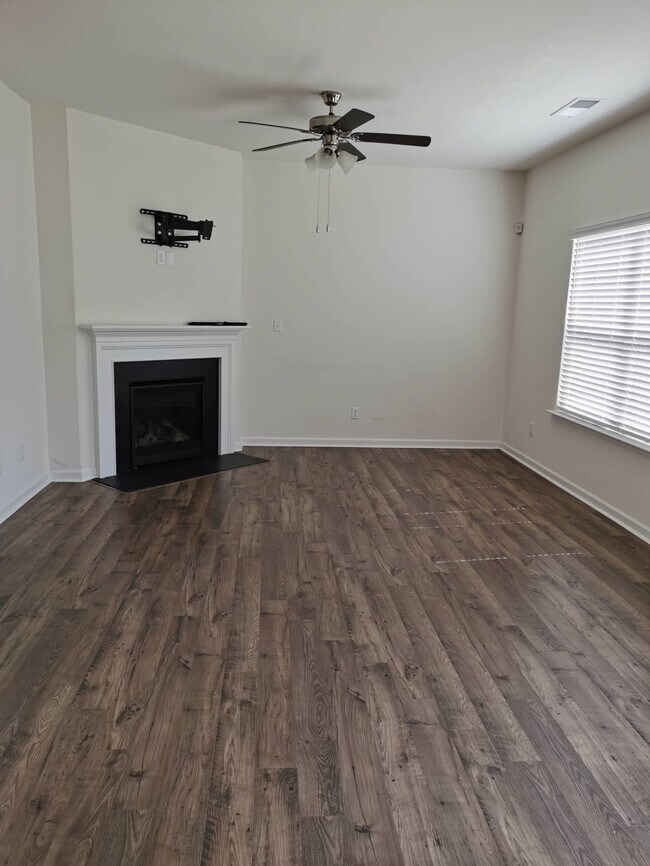 Building Photo - 9820 Ramble Brook Ln
