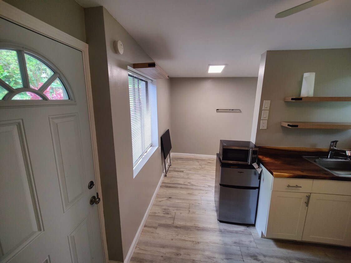 3574 Kumu Pl, Honolulu, HI 96822 House Rental in Honolulu, HI