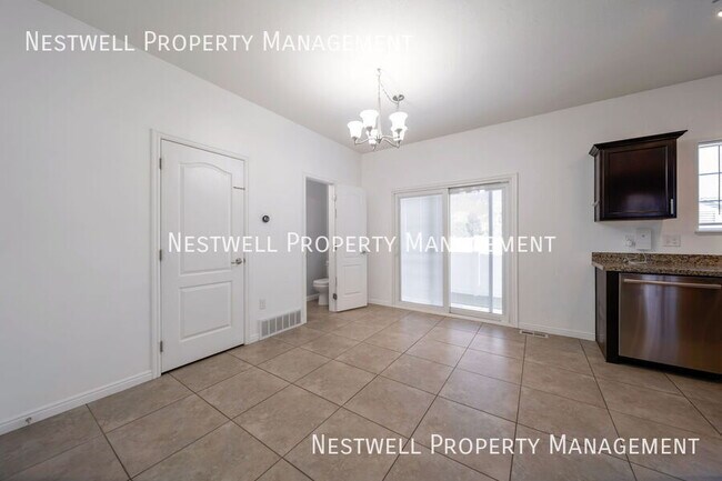 Foto del edificio - 13573 Cantania Way