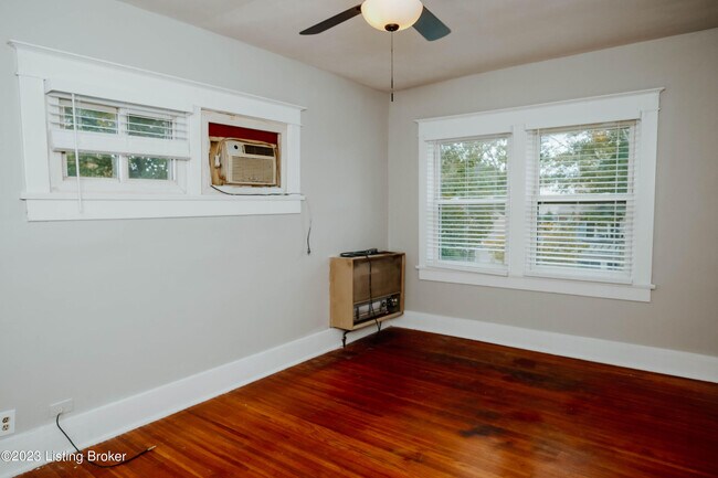 Foto del edificio - 2309 Wetstein Ave