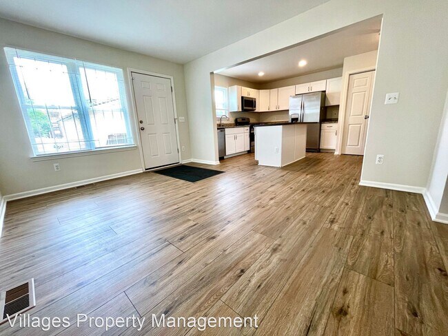 Building Photo - 3 br, 2 bath House - 1400 Helen St.