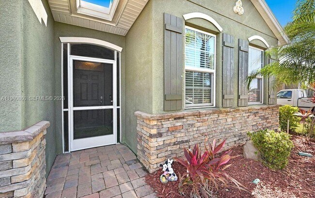 Building Photo - 744 Remington Green Dr SE