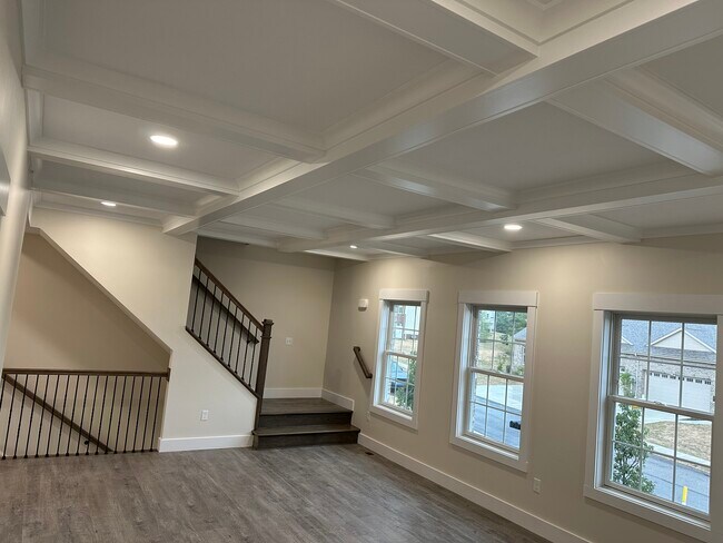 Building Photo - 1123 Bayberry Dr