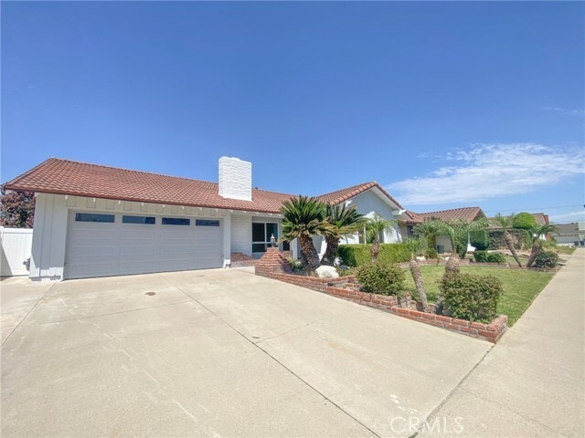 Building Photo - 10427 La Despensa Ave