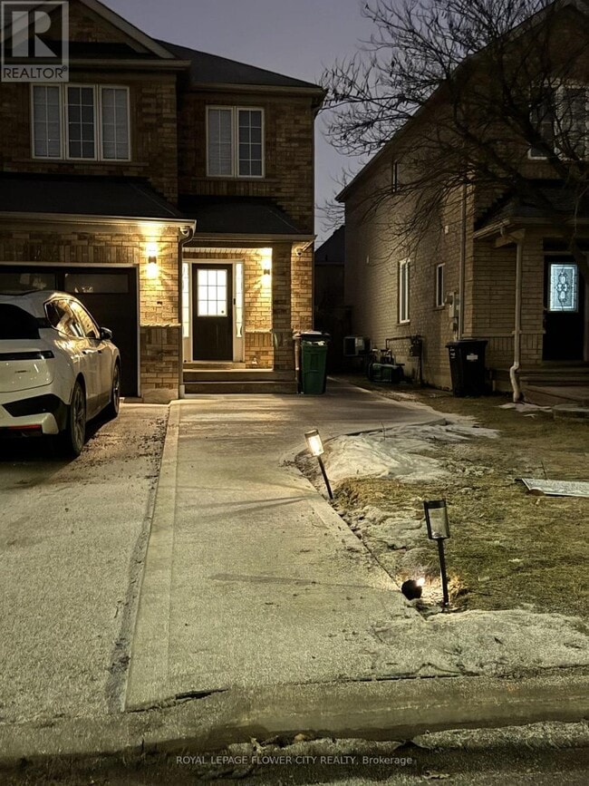 Building Photo - 3310 Southwick St