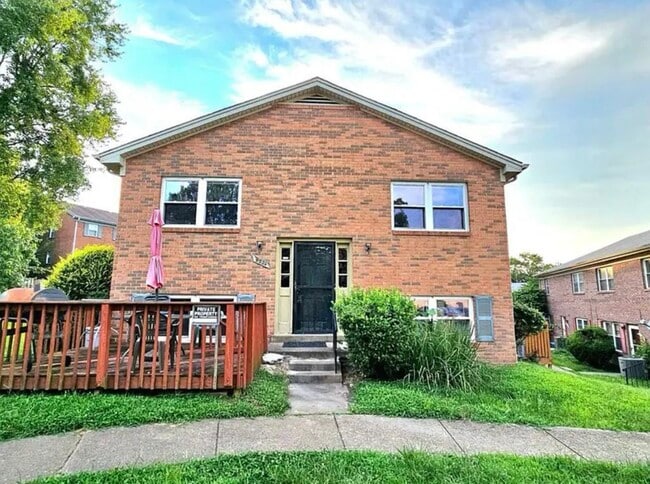 Photo - 9521 Hagel Cir Townhome