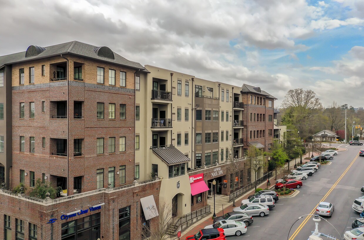 Foto principal - 350 19th St S