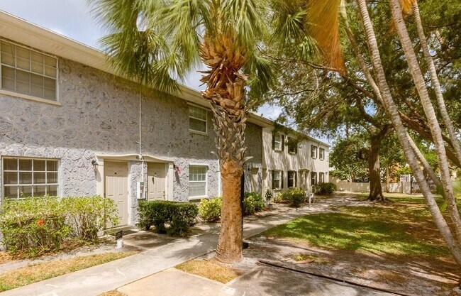 Foto del edificio - 55 Needle Blvd