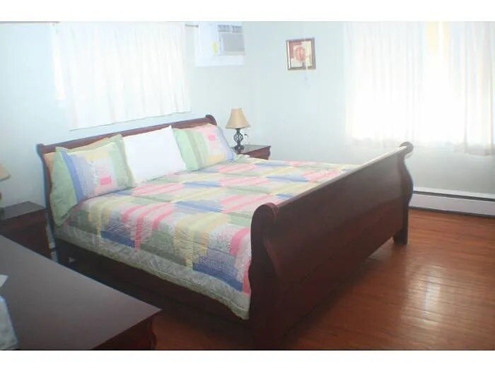 Foto principal - 8210 Stenton Ave