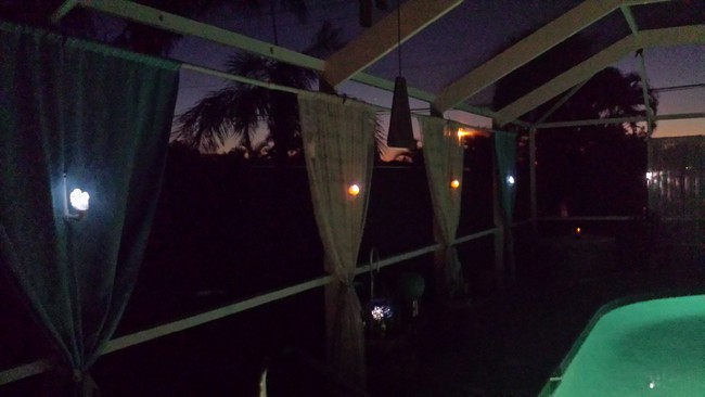 Foto del edificio - 4323 Sands Blvd