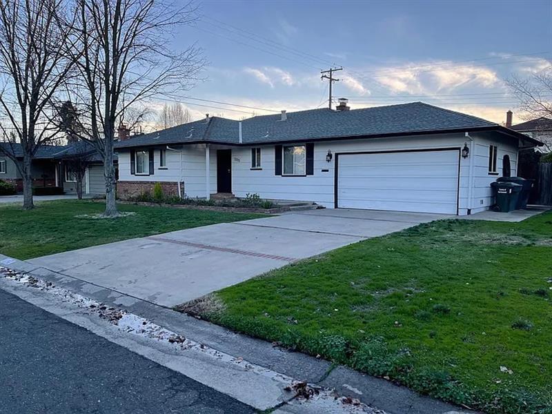 Rent in the highly desirable Garden