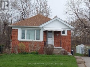 Building Photo - 211 Ellington Dr