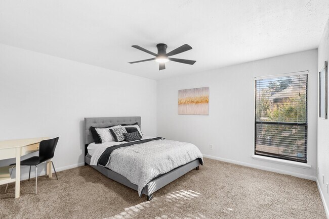 Building Photo - 7900 N Stadium Dr