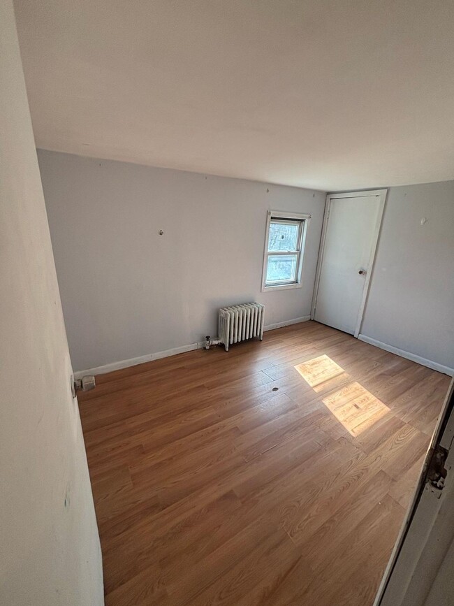 Building Photo - 57 N Fulton St