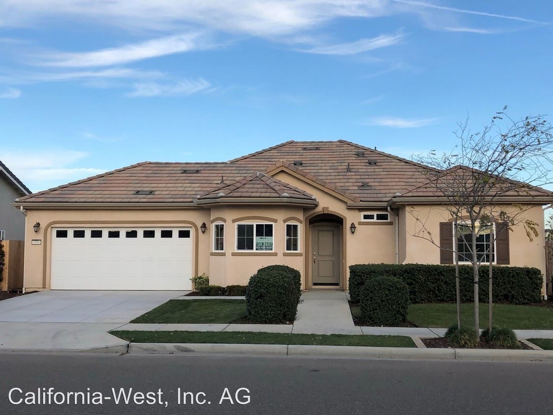 Foto principal - 3 br, 2 bath House - 1556 MADISON LANE