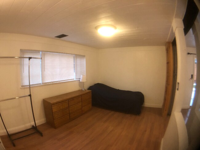 Foto del edificio - 906 Sycamore Ln